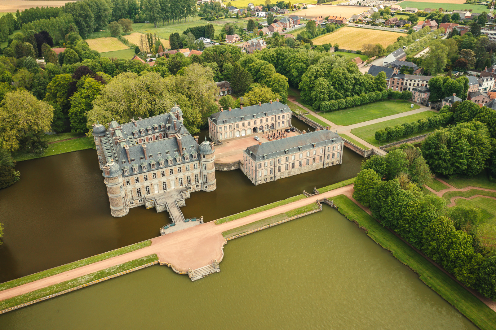 Un prestigieux domaine dans la province de Hainaut